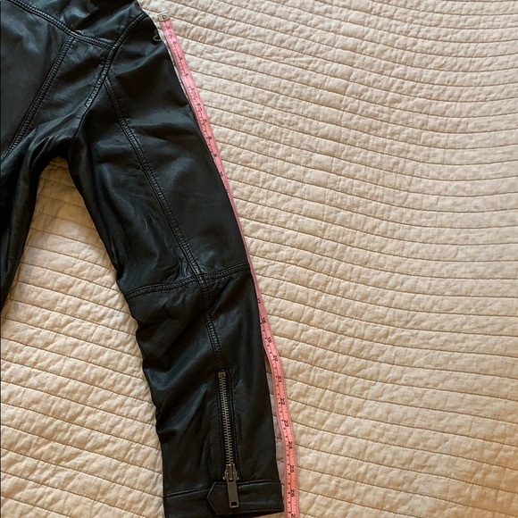 NEW. DKNY Men’s Black Leather Moto Jacket - Picture 8 of 8